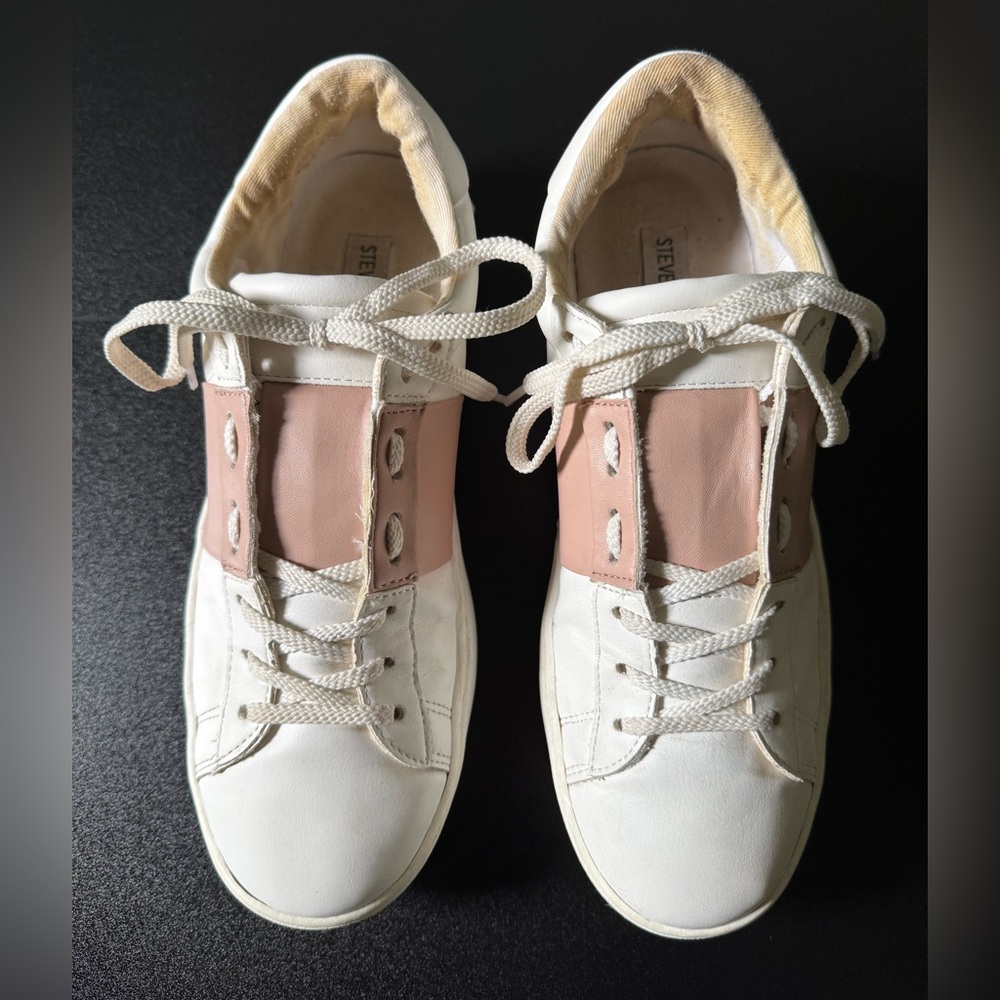 Steve Madden Women's White and Pink Sneakers 9